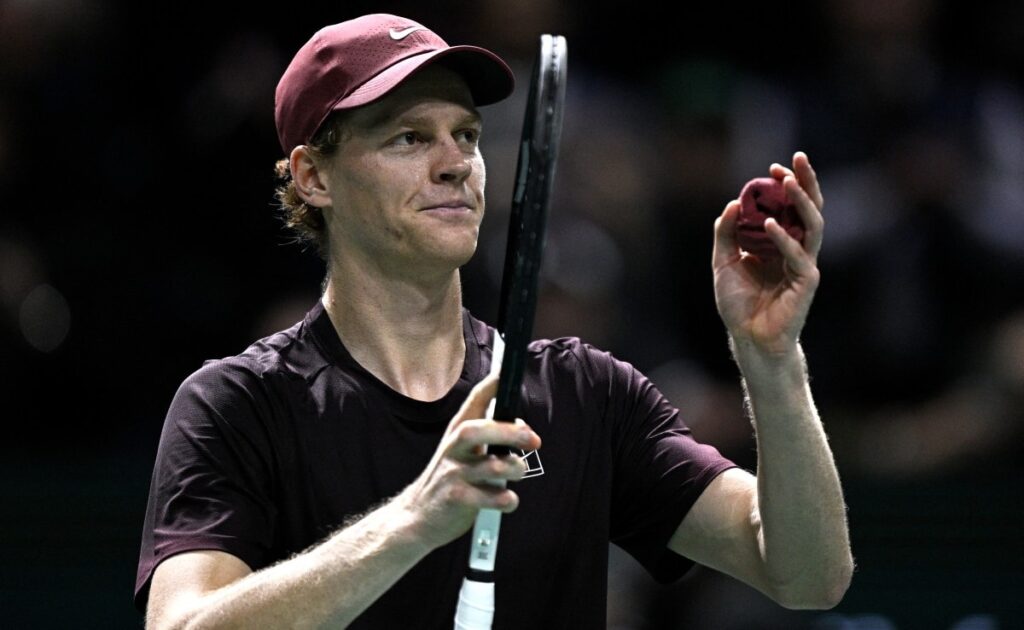 Jannik Sinner Boosts Number One Bid In Paris Masters, To Face Alexander Zverev In Semifinals