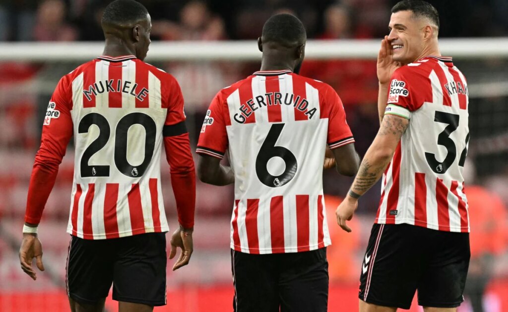 Sunderland Snap Arsenal’s Winning Run In Premier League Title Twist